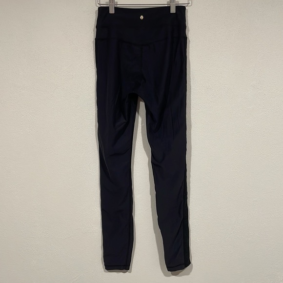 Spiritual Gangster Studio Leggings Love is Love - Picture 6 of 9